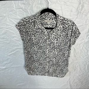 Loft short sleeve leopard print button down - small